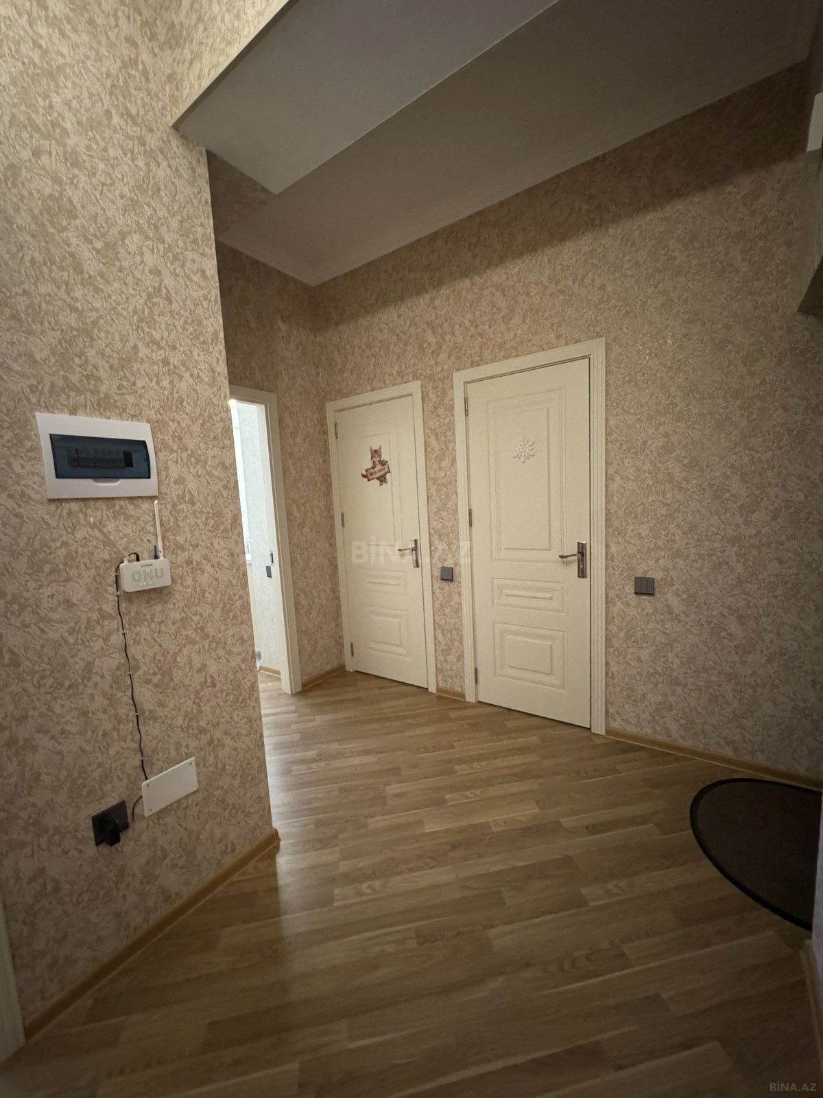 Kirayə verilir 2 otaqlı mənzil 85 m²