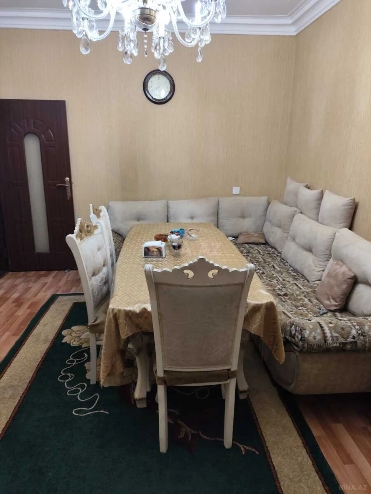 Satılır 3 otaqlı mənzil 90 m²