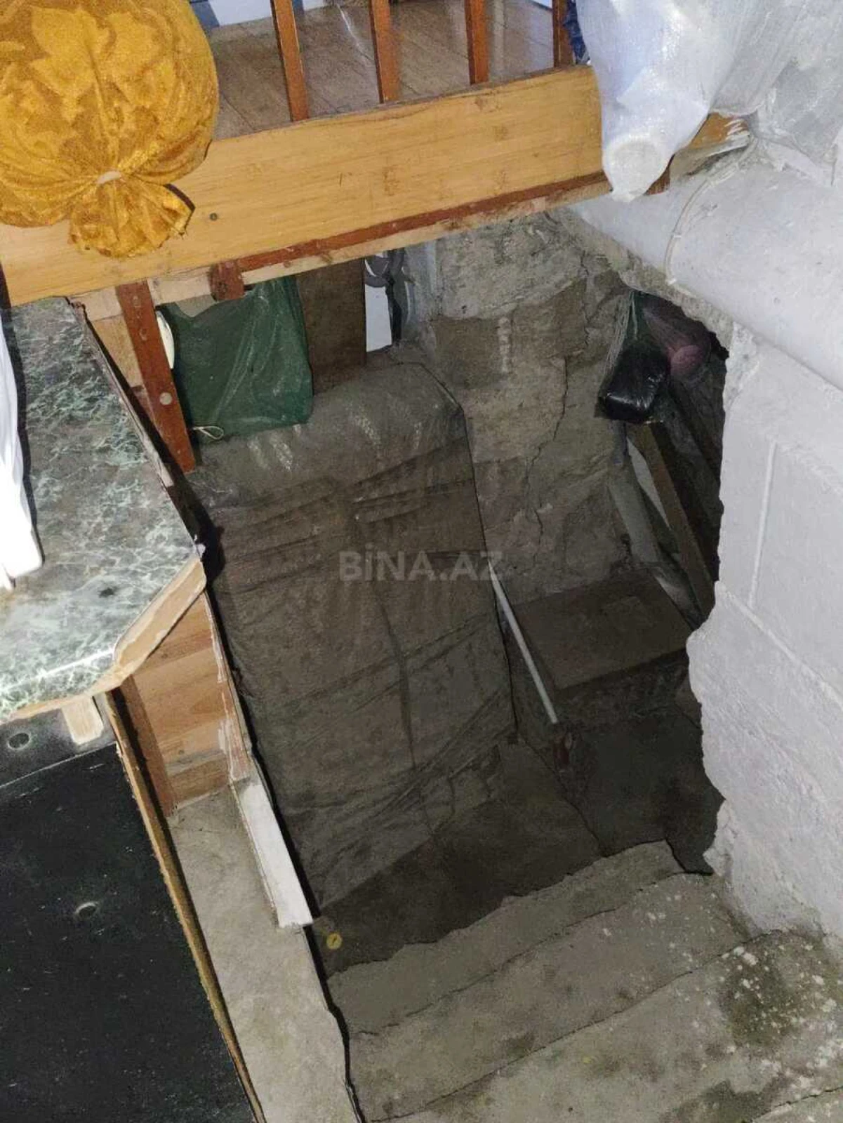 Satılır 3 otaqlı mənzil 90 m²