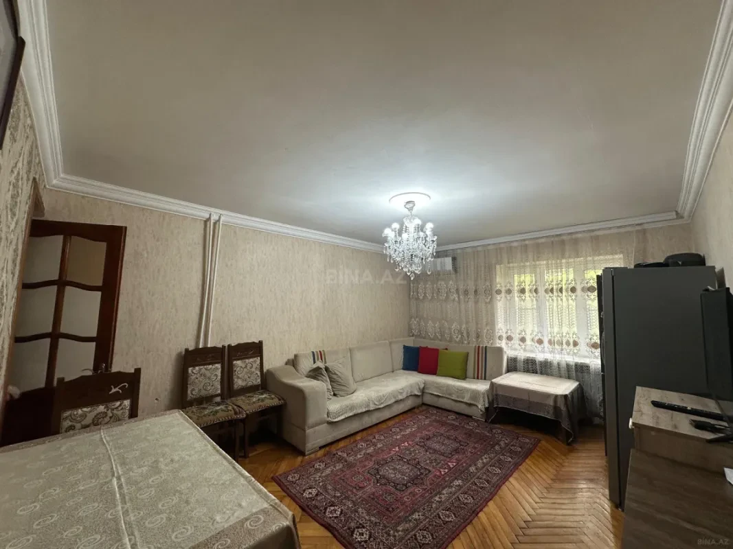 Satılır 2 otaqlı mənzil 65 m²