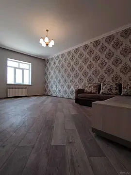 Satılır 4 otaqlı həyət evi 100 m²