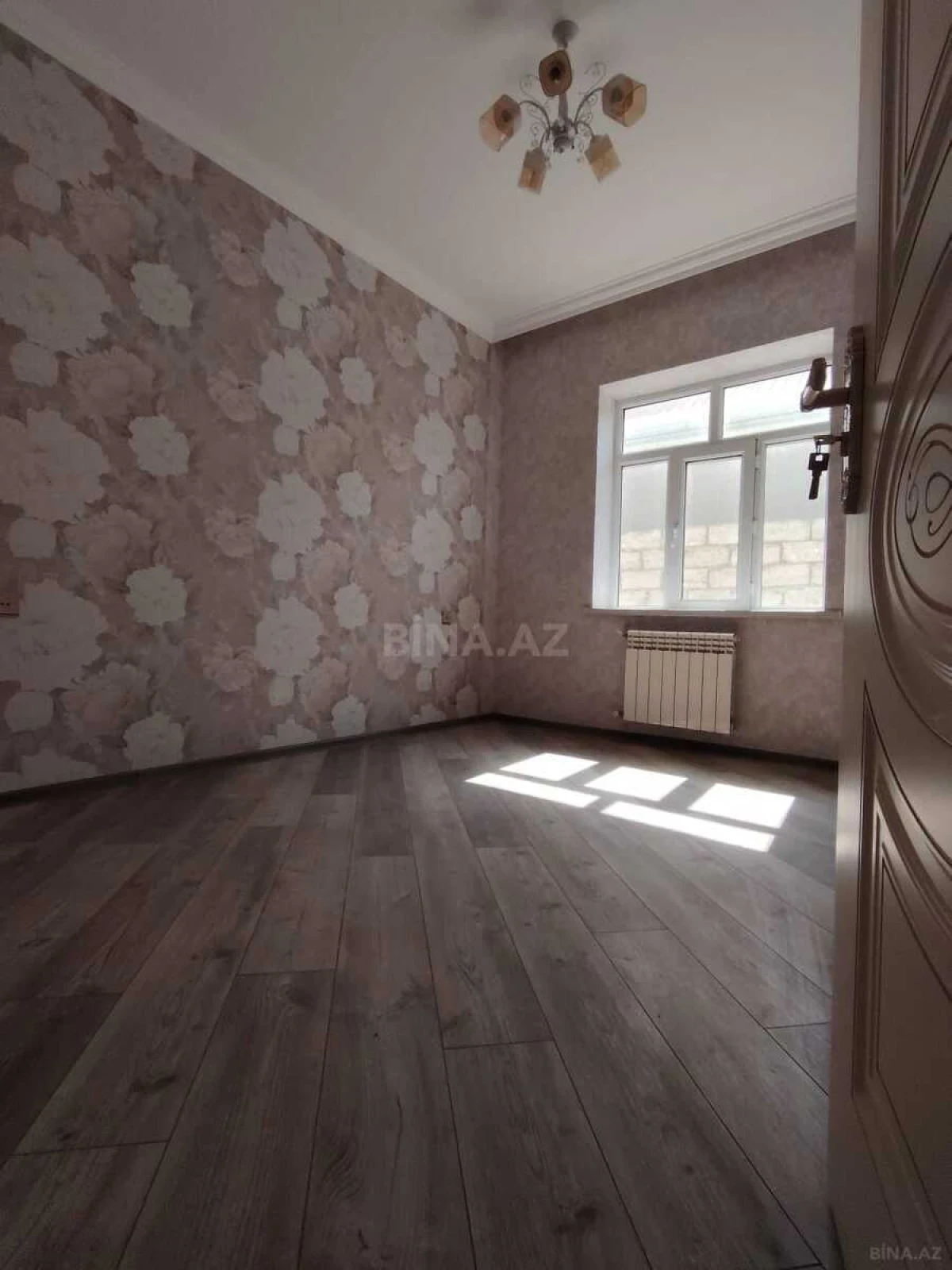 Satılır 4 otaqlı həyət evi 100 m²