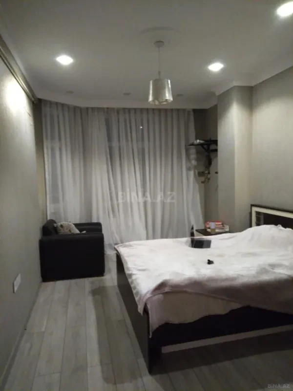 Kirayə verilir 2 otaqlı mənzil 65 m²