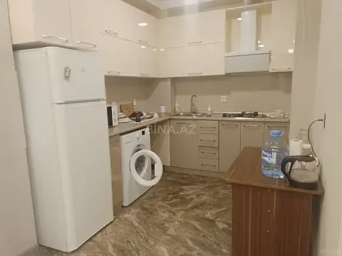 Kirayə verilir 2 otaqlı mənzil 65 m²