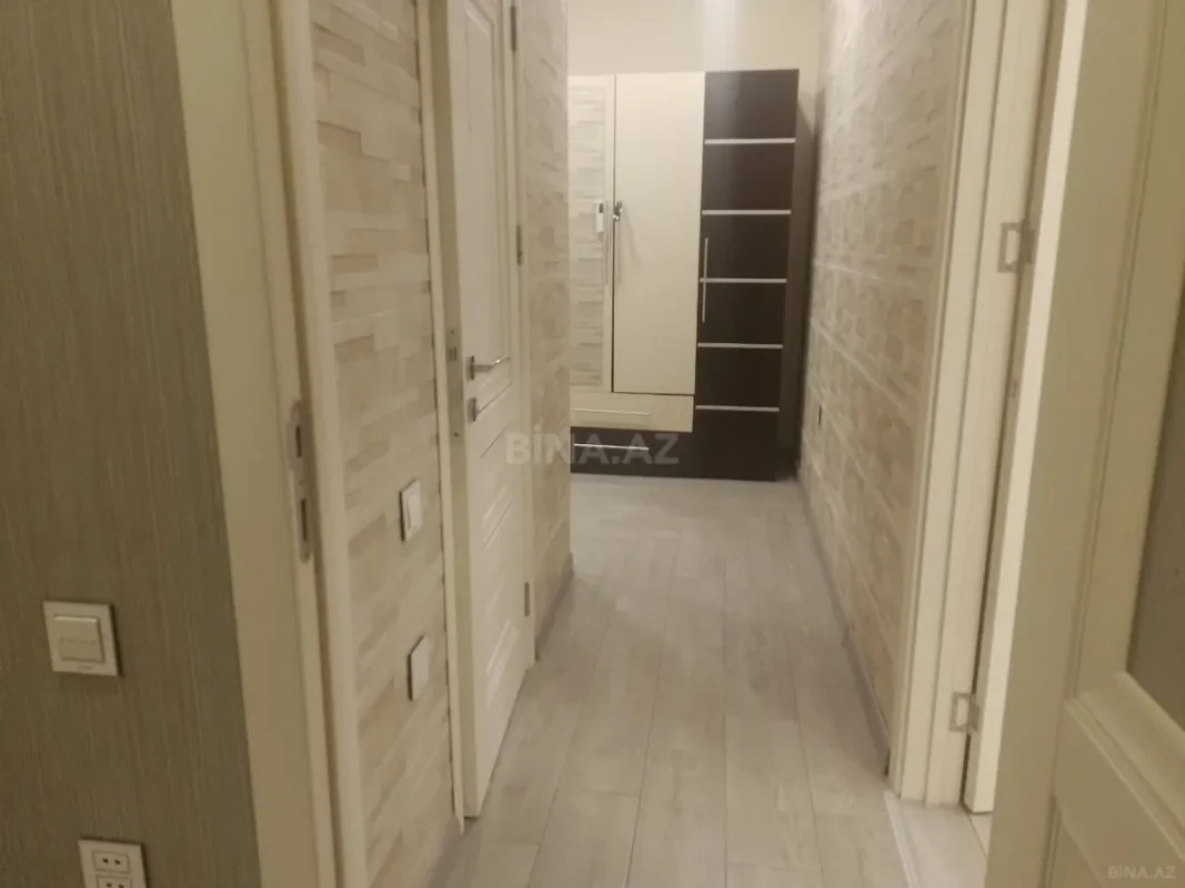 Kirayə verilir 2 otaqlı mənzil 65 m²