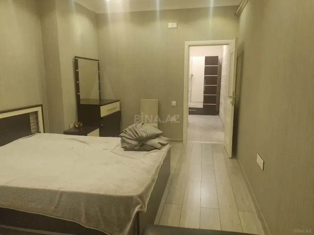 Kirayə verilir 2 otaqlı mənzil 65 m²