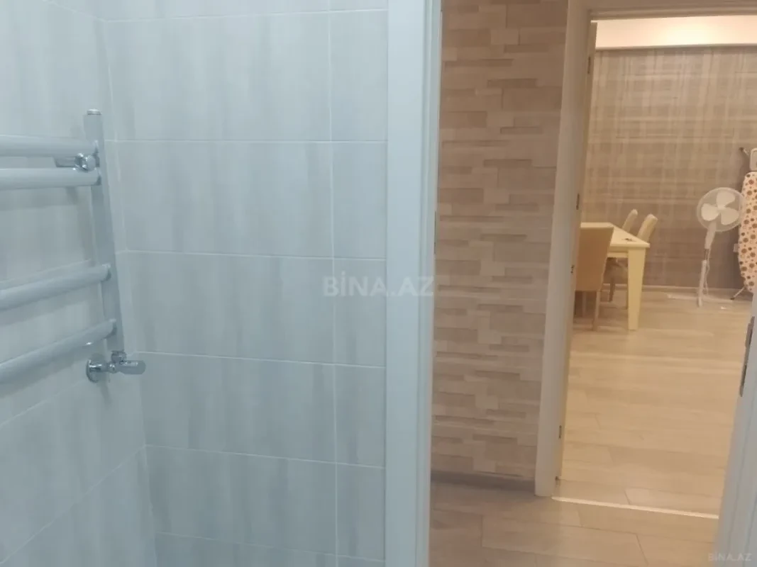 Kirayə verilir 2 otaqlı mənzil 65 m²
