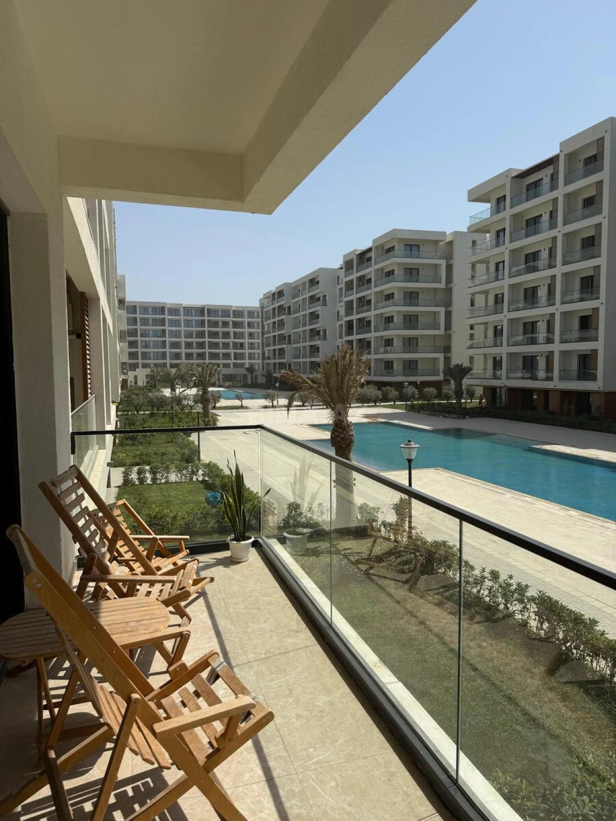 Kirayə verilir 2 otaqlı mənzil 100 m²