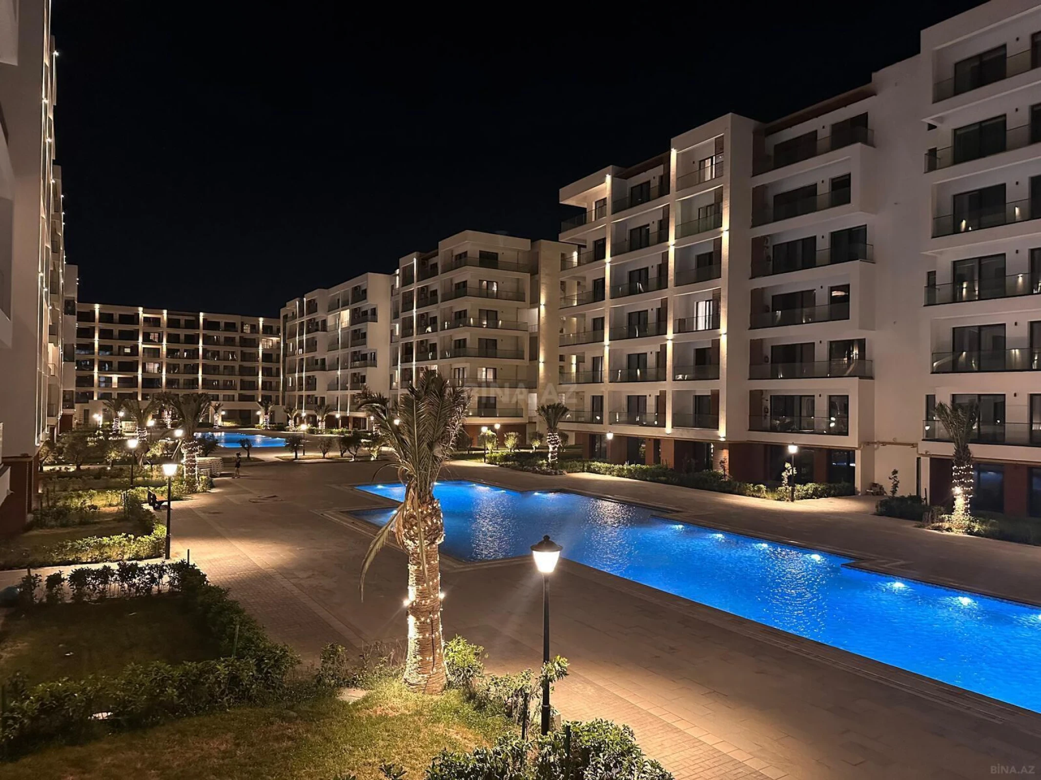 Kirayə verilir 2 otaqlı mənzil 100 m²