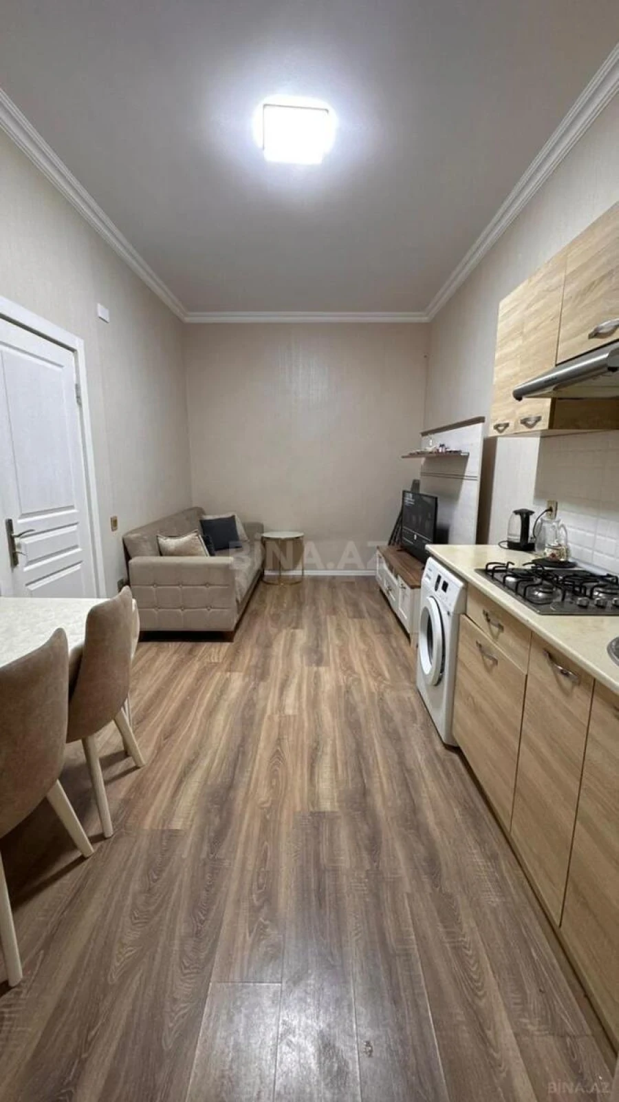 Satılır 1 otaqlı mənzil 42 m²