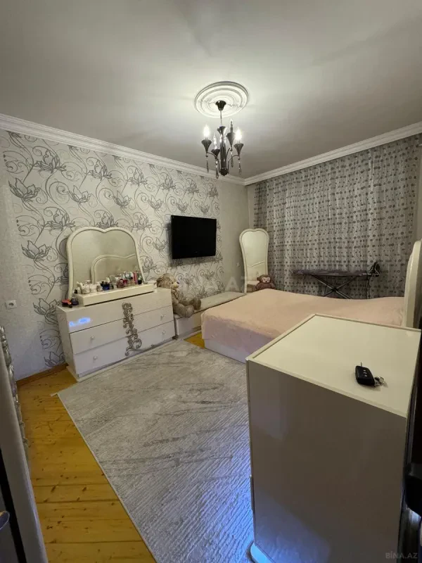 Satılır 3 otaqlı mənzil 90 m²