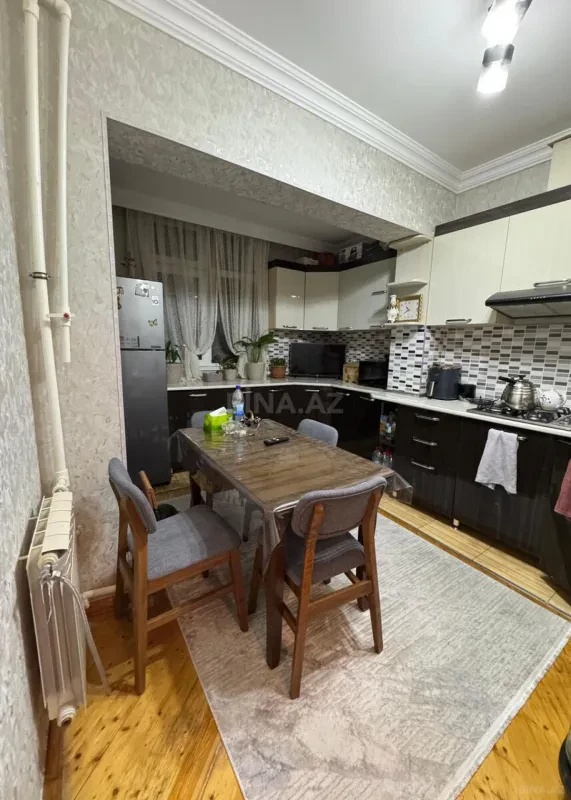 Satılır 3 otaqlı mənzil 90 m²
