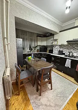 Satılır 3 otaqlı mənzil 90 m²
