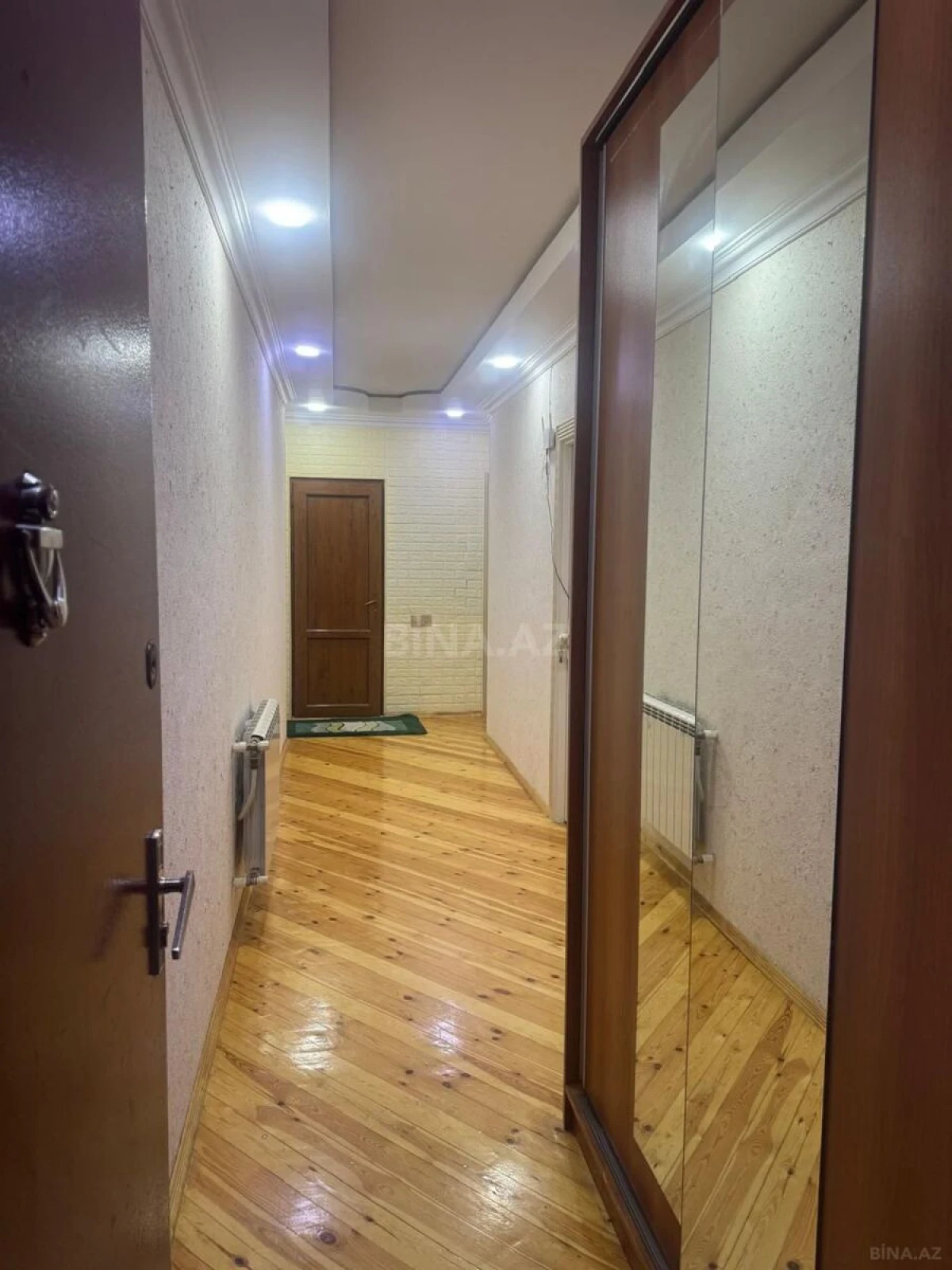 Satılır 3 otaqlı mənzil 85 m²
