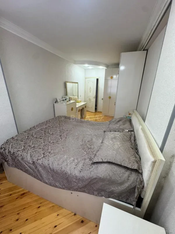 Satılır 3 otaqlı mənzil 85 m²