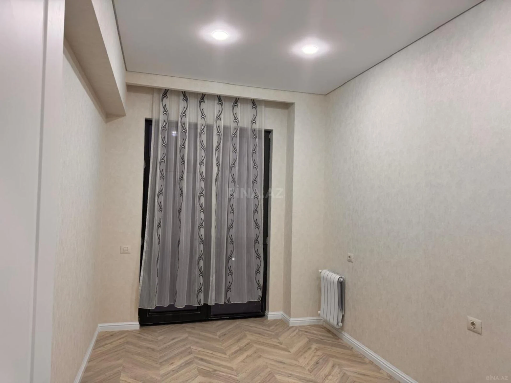Kirayə verilir 3 otaqlı mənzil 95 m²