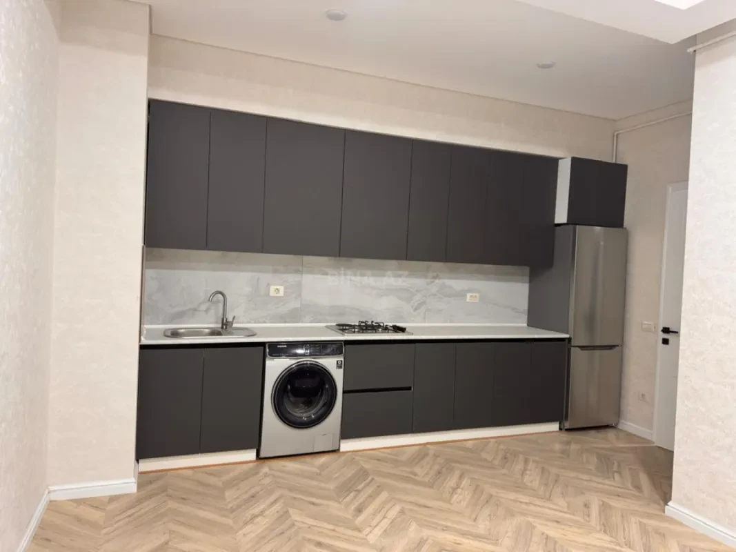 Kirayə verilir 3 otaqlı mənzil 95 m²
