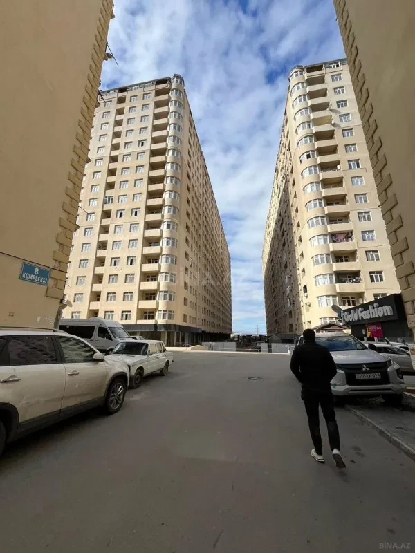 Satılır 2 otaqlı mənzil 61.1 m²