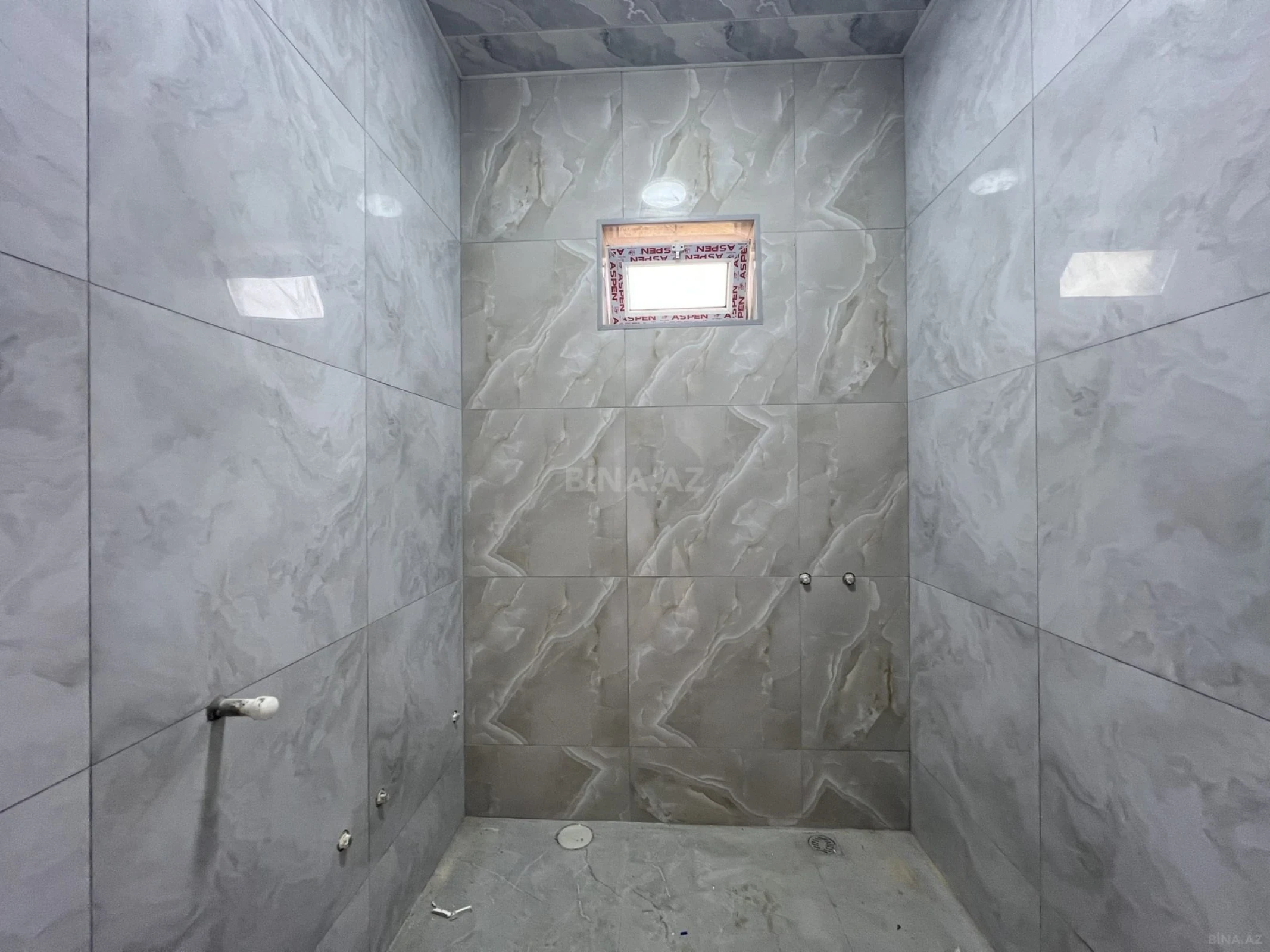 Satılır 3 otaqlı həyət evi 65 m²