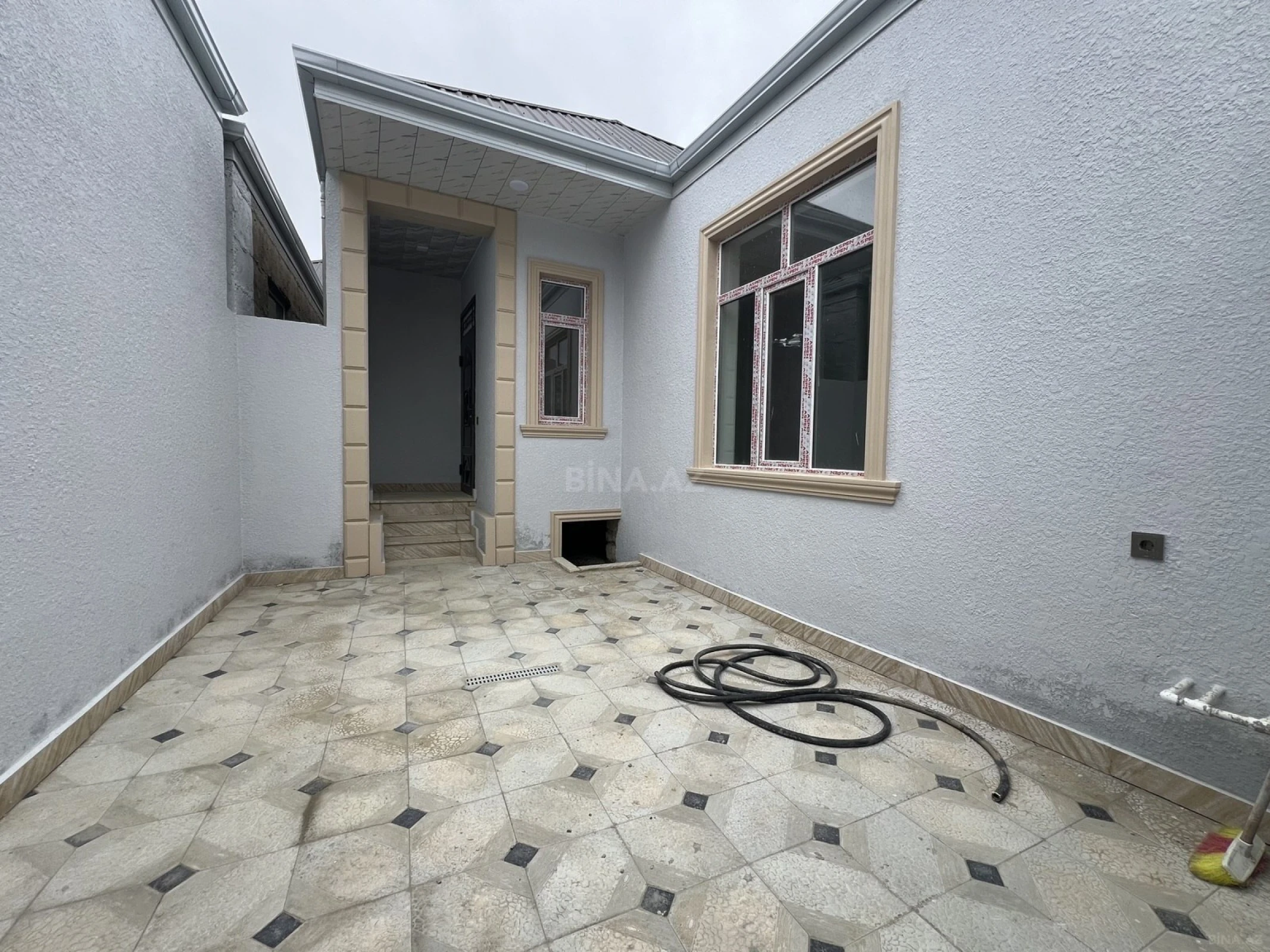Satılır 3 otaqlı həyət evi 60 m²