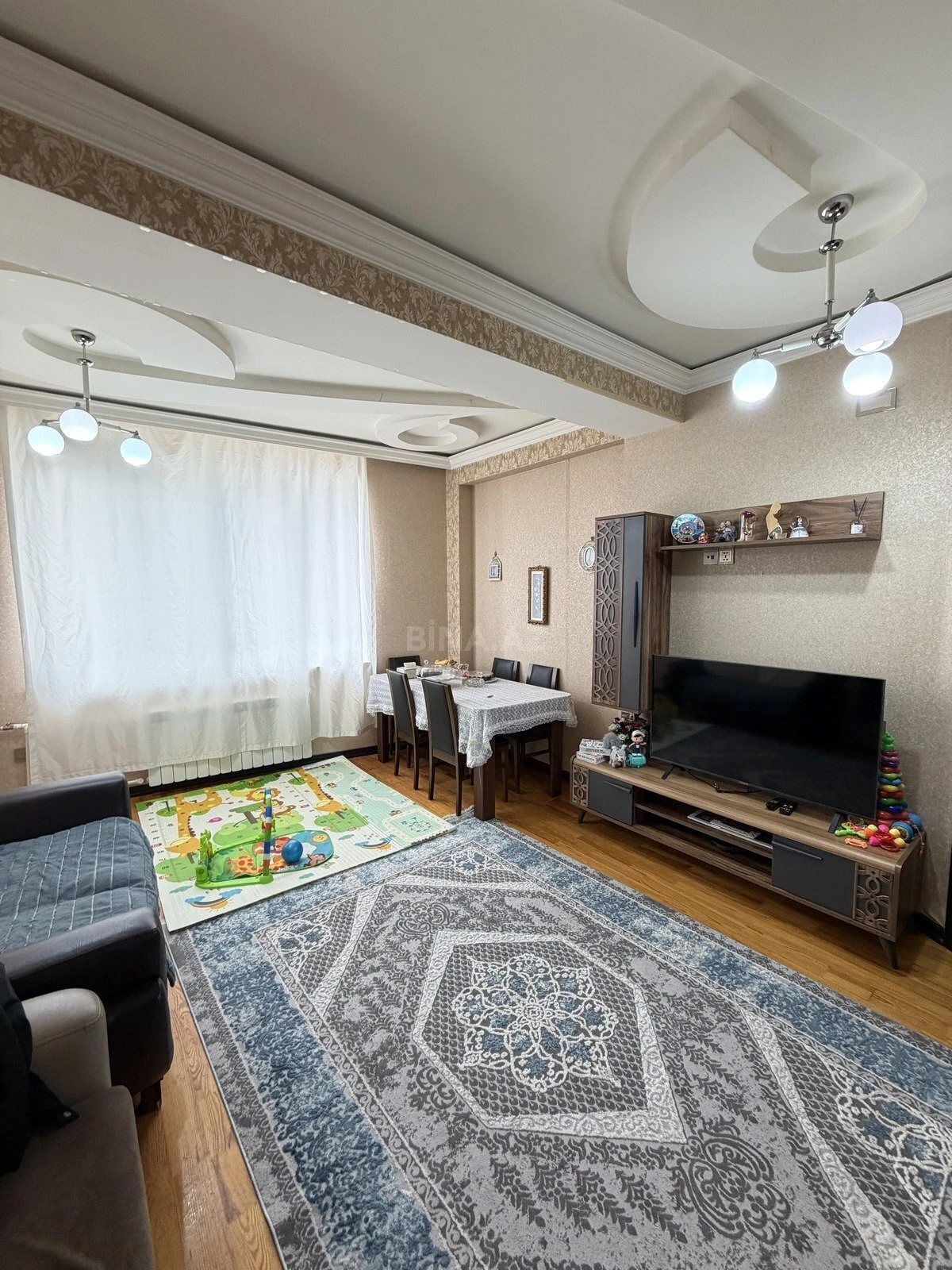 Satılır 2 otaqlı mənzil 62 m²