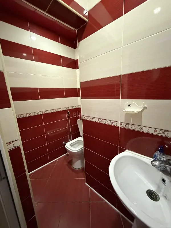 Satılır 2 otaqlı mənzil 62 m²