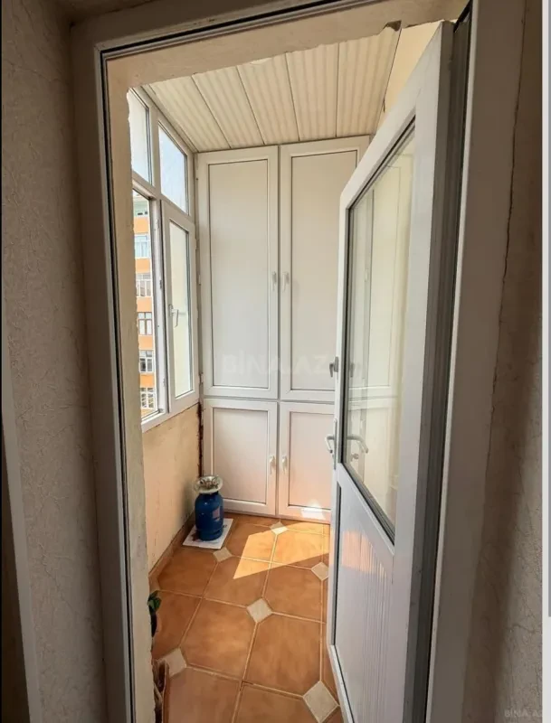 Satılır 2 otaqlı mənzil 73.5 m²