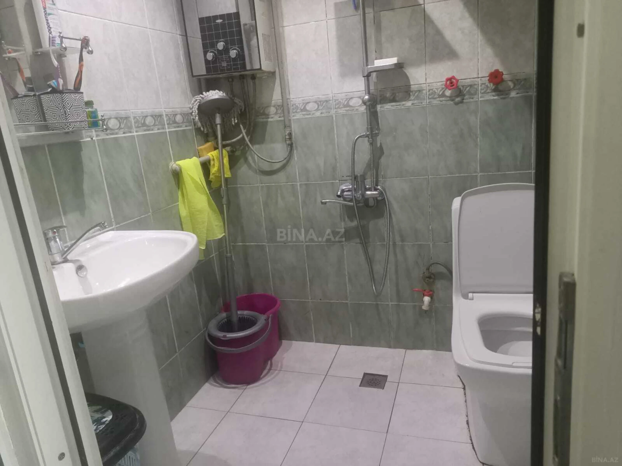 Satılır 3 otaqlı mənzil 50 m²