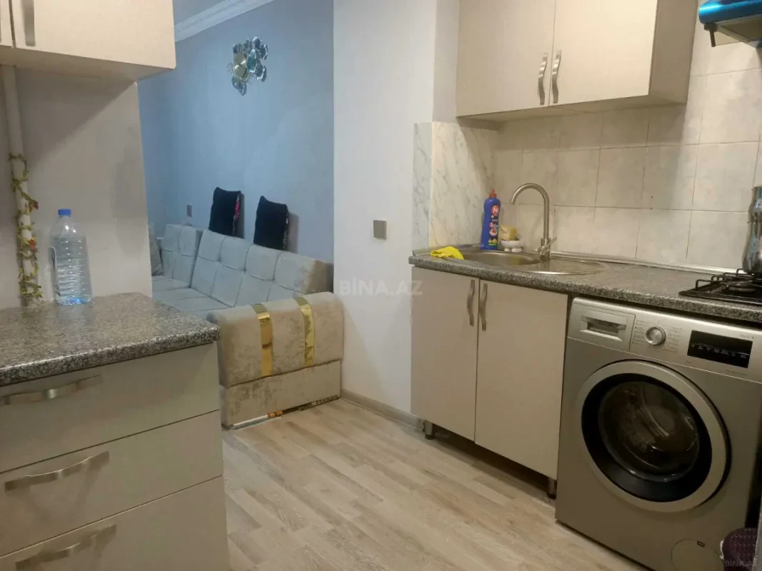 Satılır 3 otaqlı mənzil 50 m²