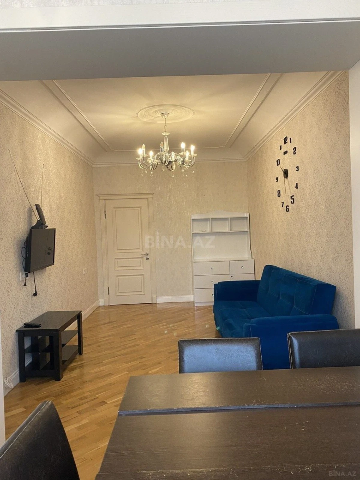Kirayə verilir 2 otaqlı mənzil 60 m²