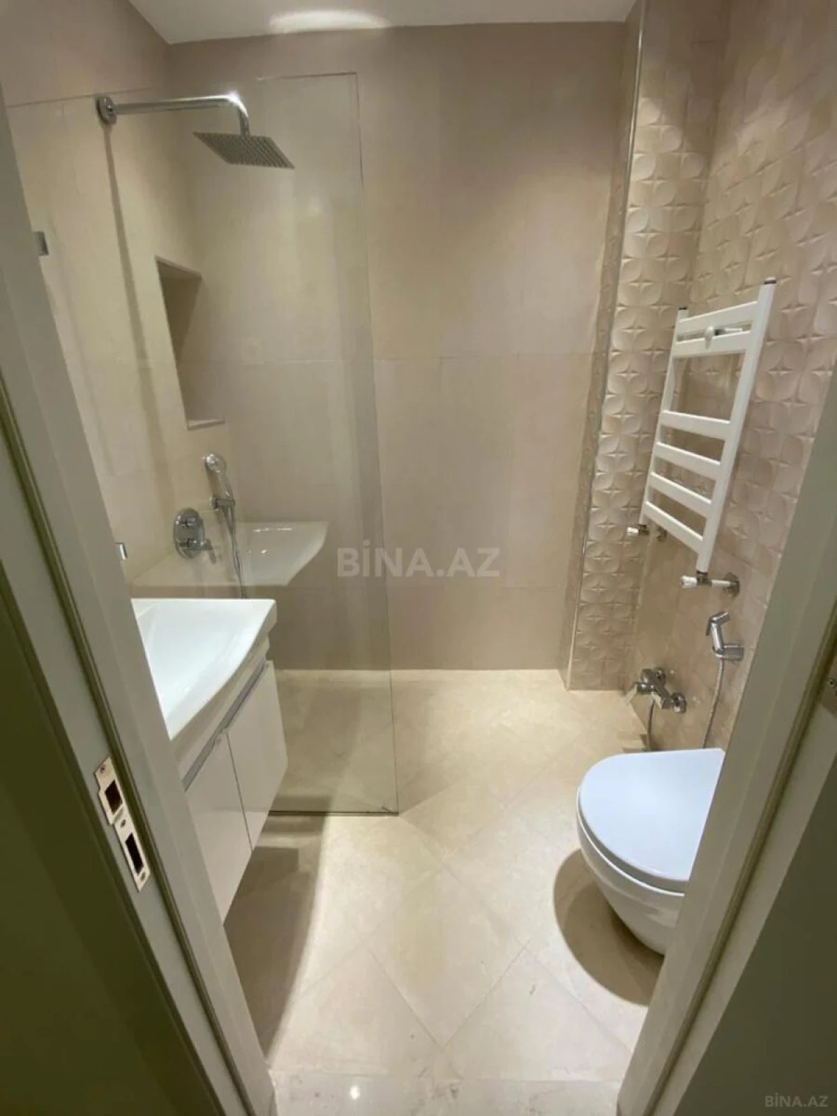 Kirayə verilir 2 otaqlı mənzil 54 m²