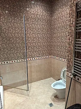 Satılır 5 otaqlı mənzil 250 m²