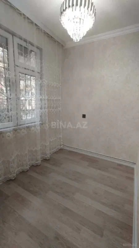 Satılır 1 otaqlı mənzil 35 m²