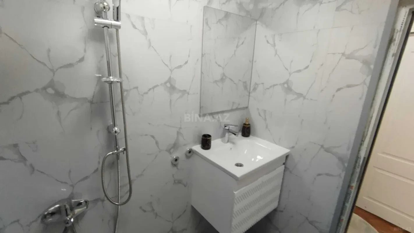 Satılır 1 otaqlı mənzil 35 m²