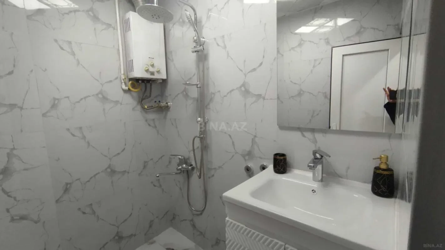 Satılır 1 otaqlı mənzil 35 m²