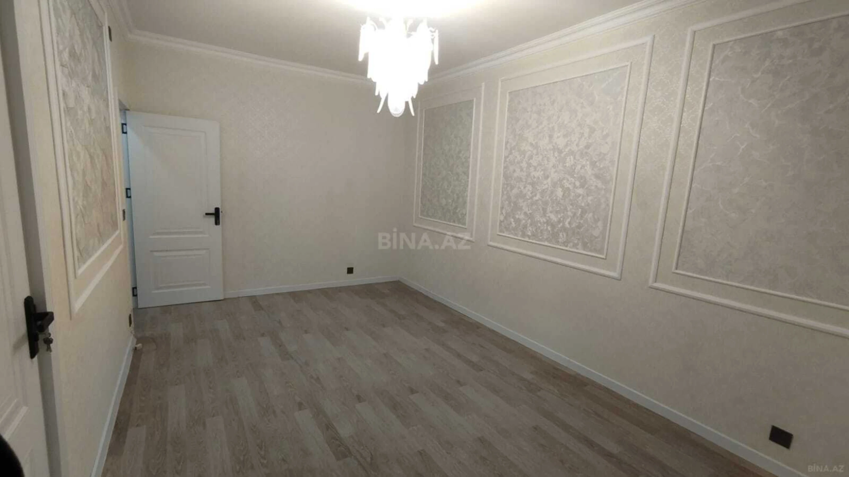 Satılır 1 otaqlı mənzil 35 m²