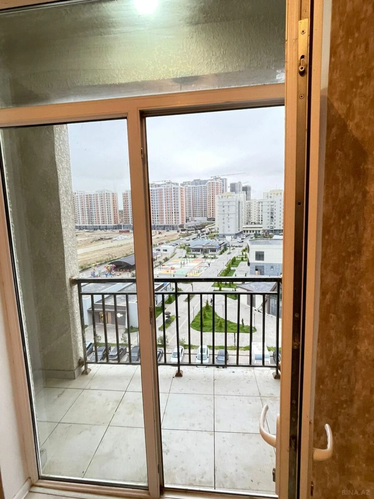 Kirayə verilir 2 otaqlı mənzil 35 m²