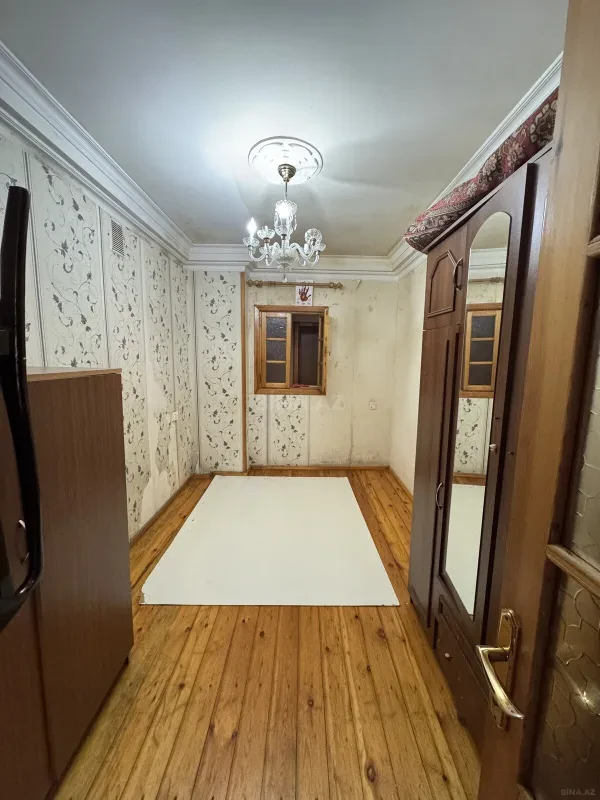 Satılır 2 otaqlı mənzil 44 m²
