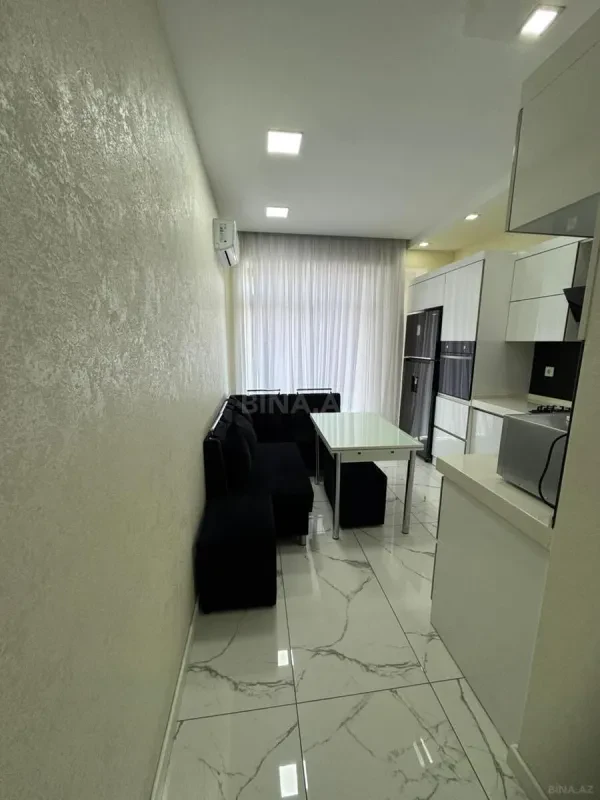 Kirayə verilir 3 otaqlı mənzil 120 m²