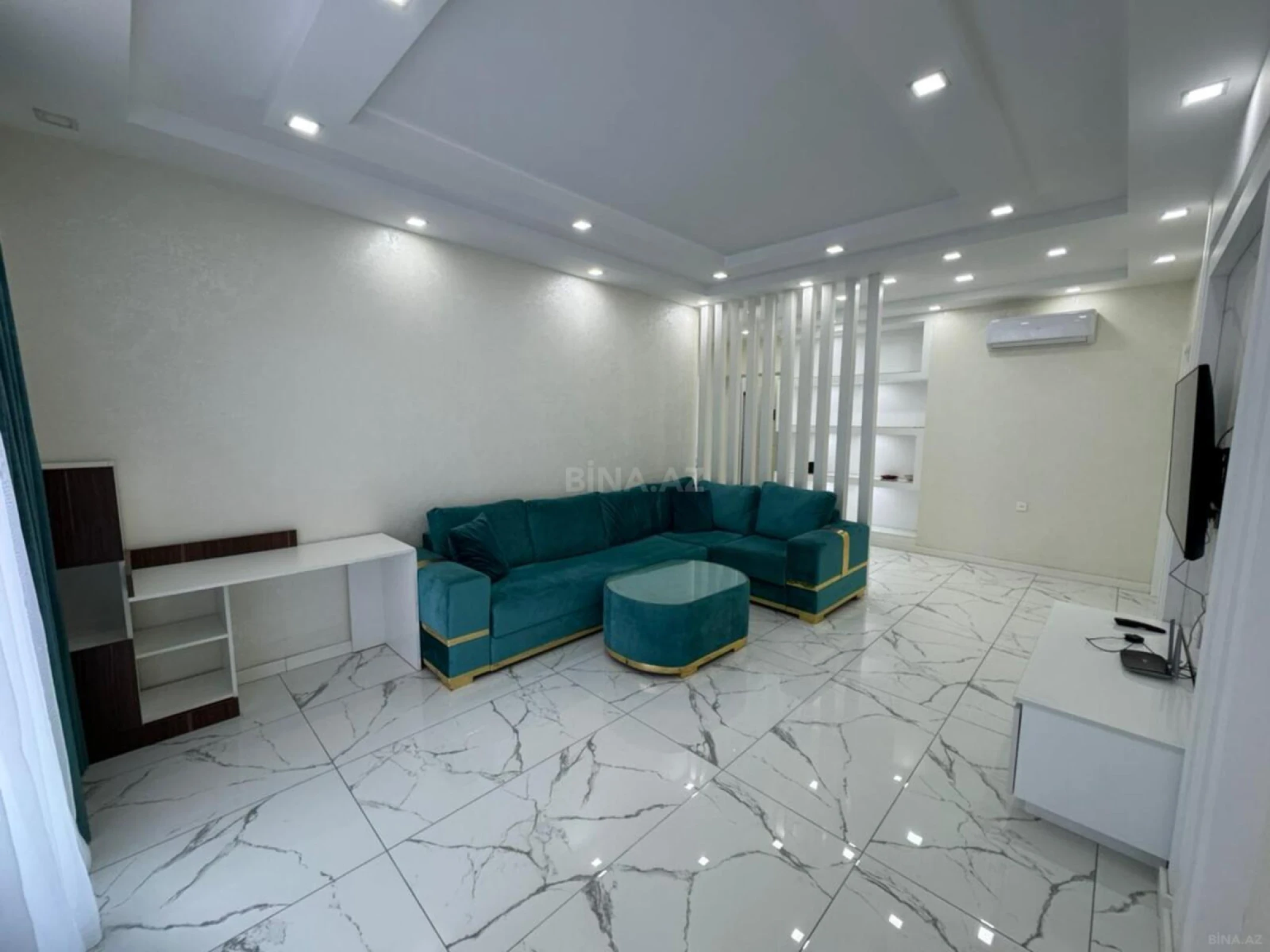 Kirayə verilir 3 otaqlı mənzil 120 m²