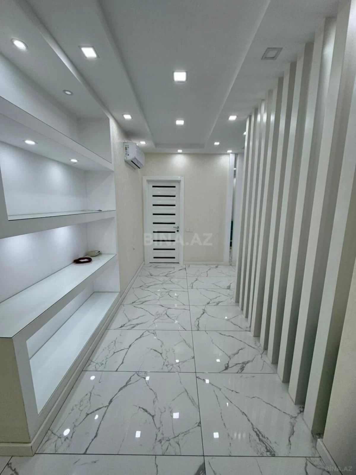 Kirayə verilir 3 otaqlı mənzil 120 m²