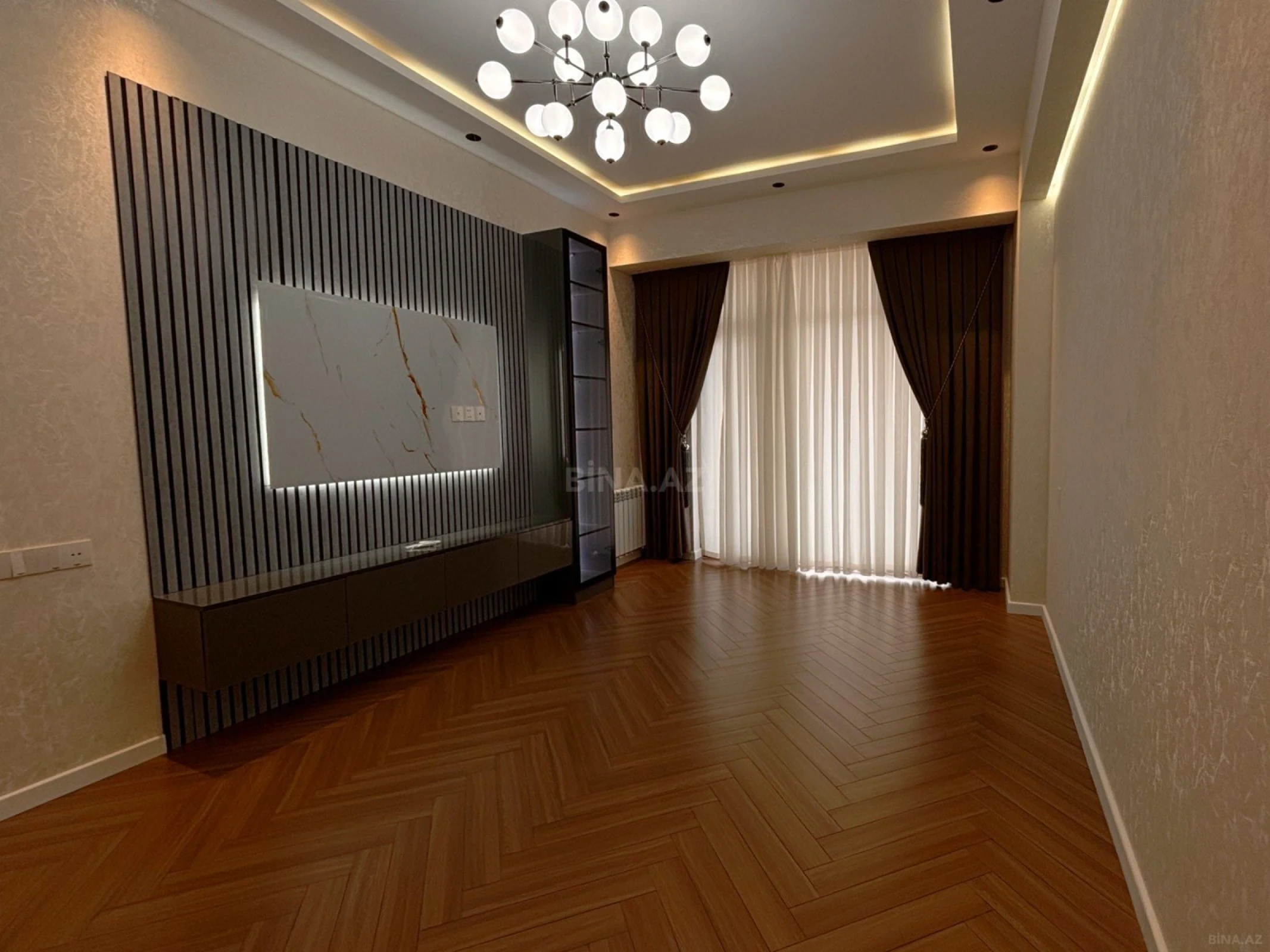 Satılır 2 otaqlı mənzil 64.5 m²