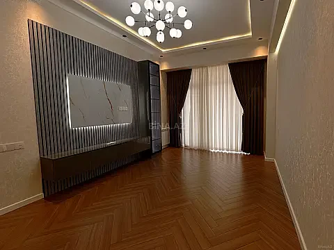 Satılır 2 otaqlı mənzil 64.5 m²
