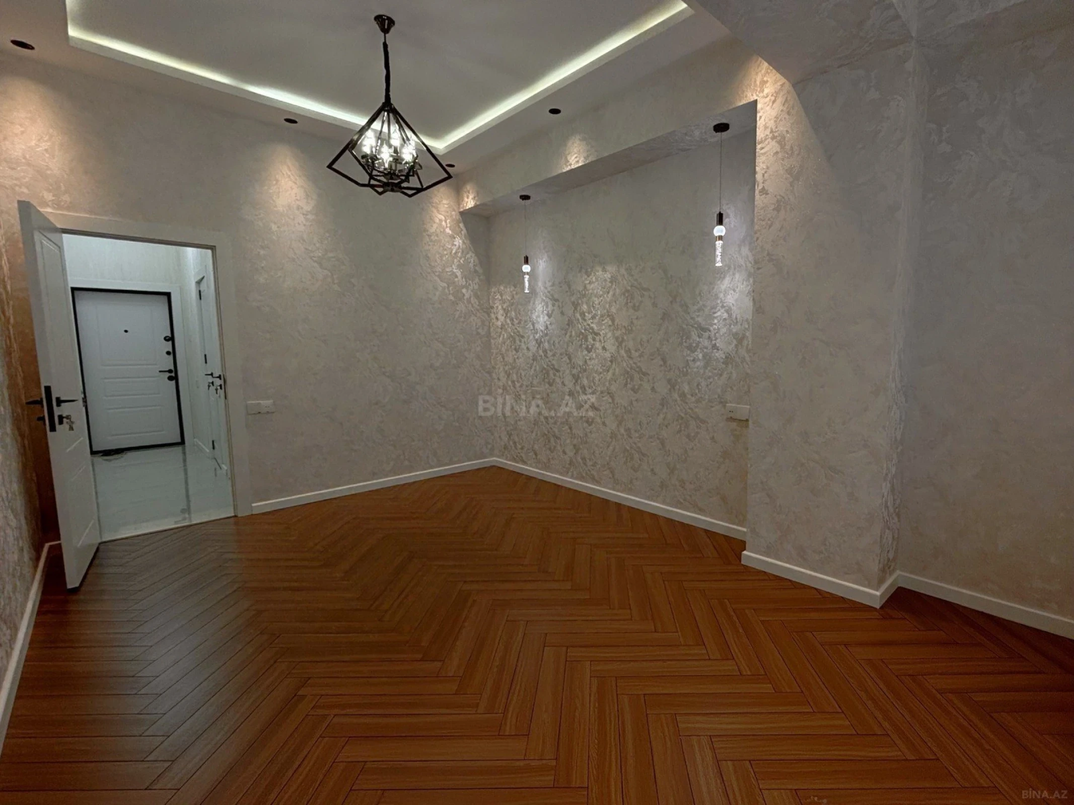 Satılır 2 otaqlı mənzil 64.5 m²