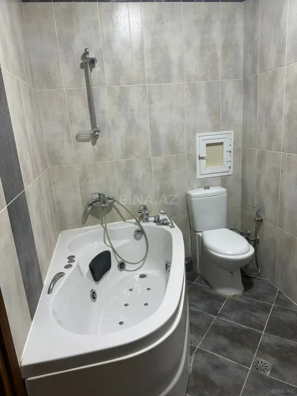Kirayə verilir 3 otaqlı mənzil 120 m²