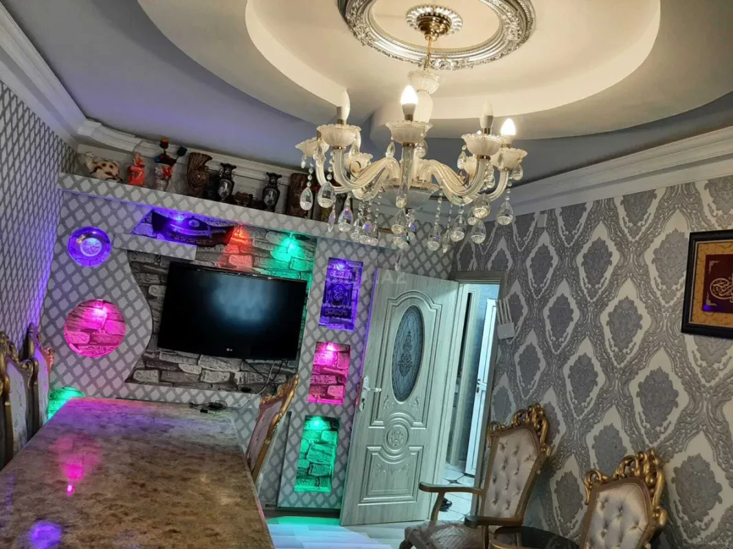 Satılır 2 otaqlı mənzil 65 m²