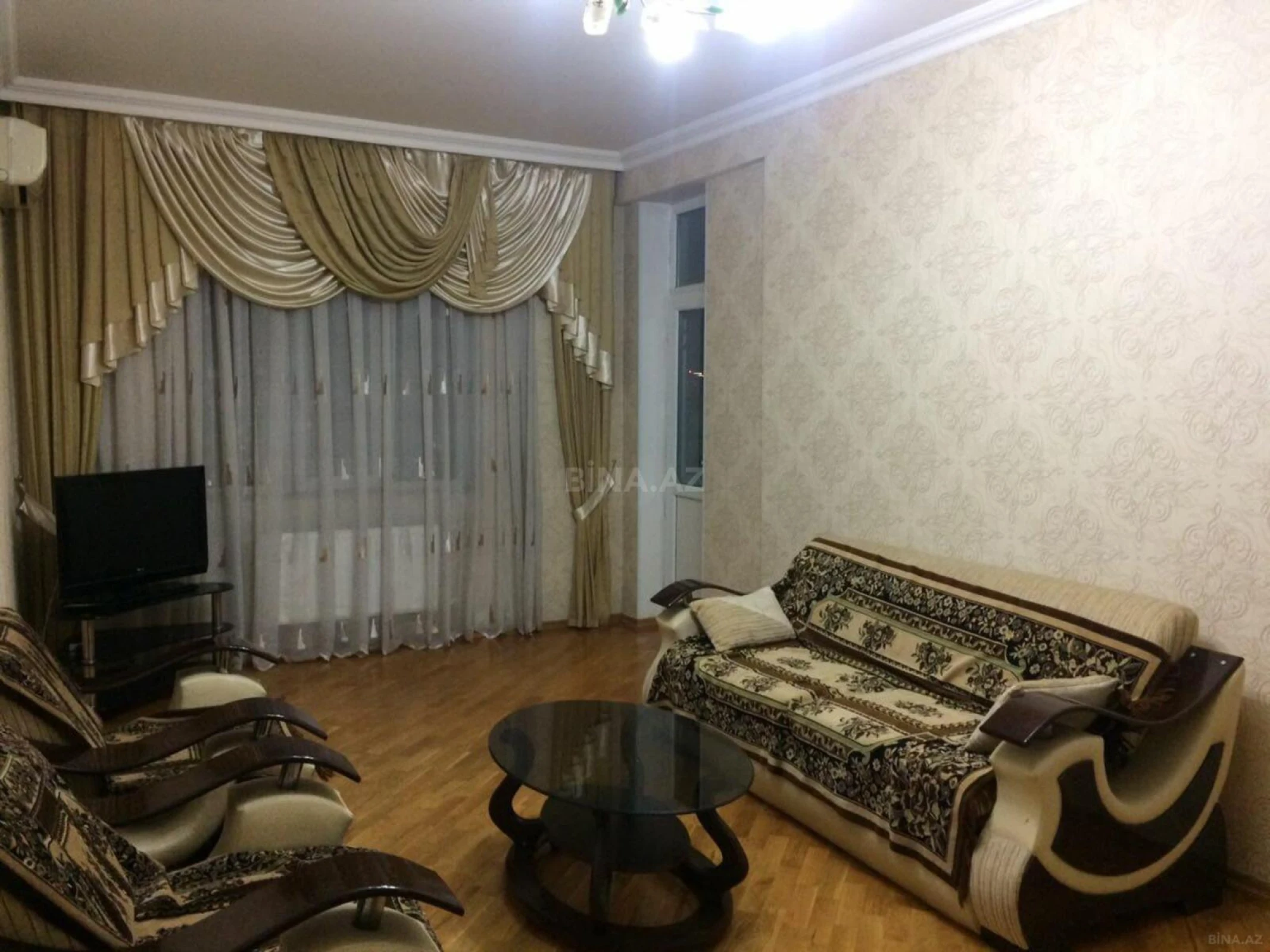 Kirayə verilir 3 otaqlı mənzil 85 m²