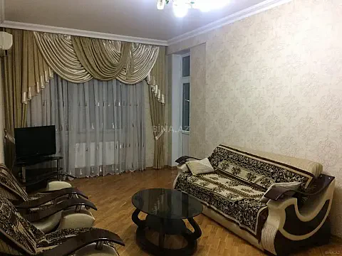 Kirayə verilir 3 otaqlı mənzil 85 m²