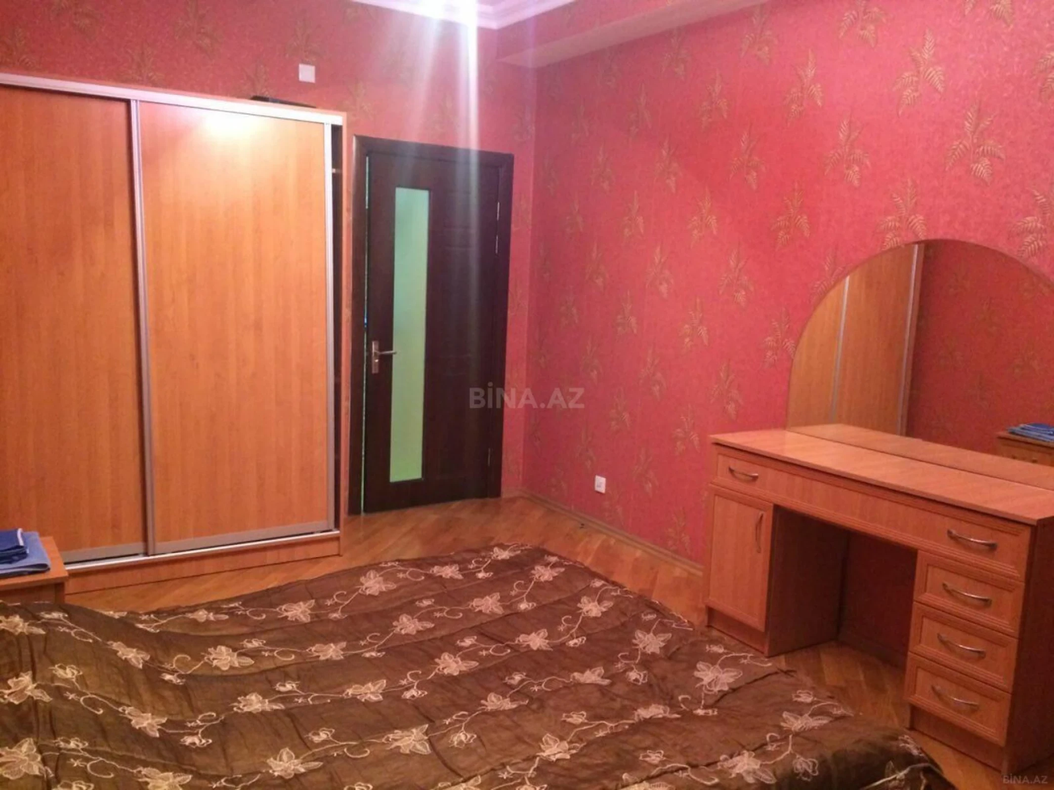 Kirayə verilir 3 otaqlı mənzil 85 m²