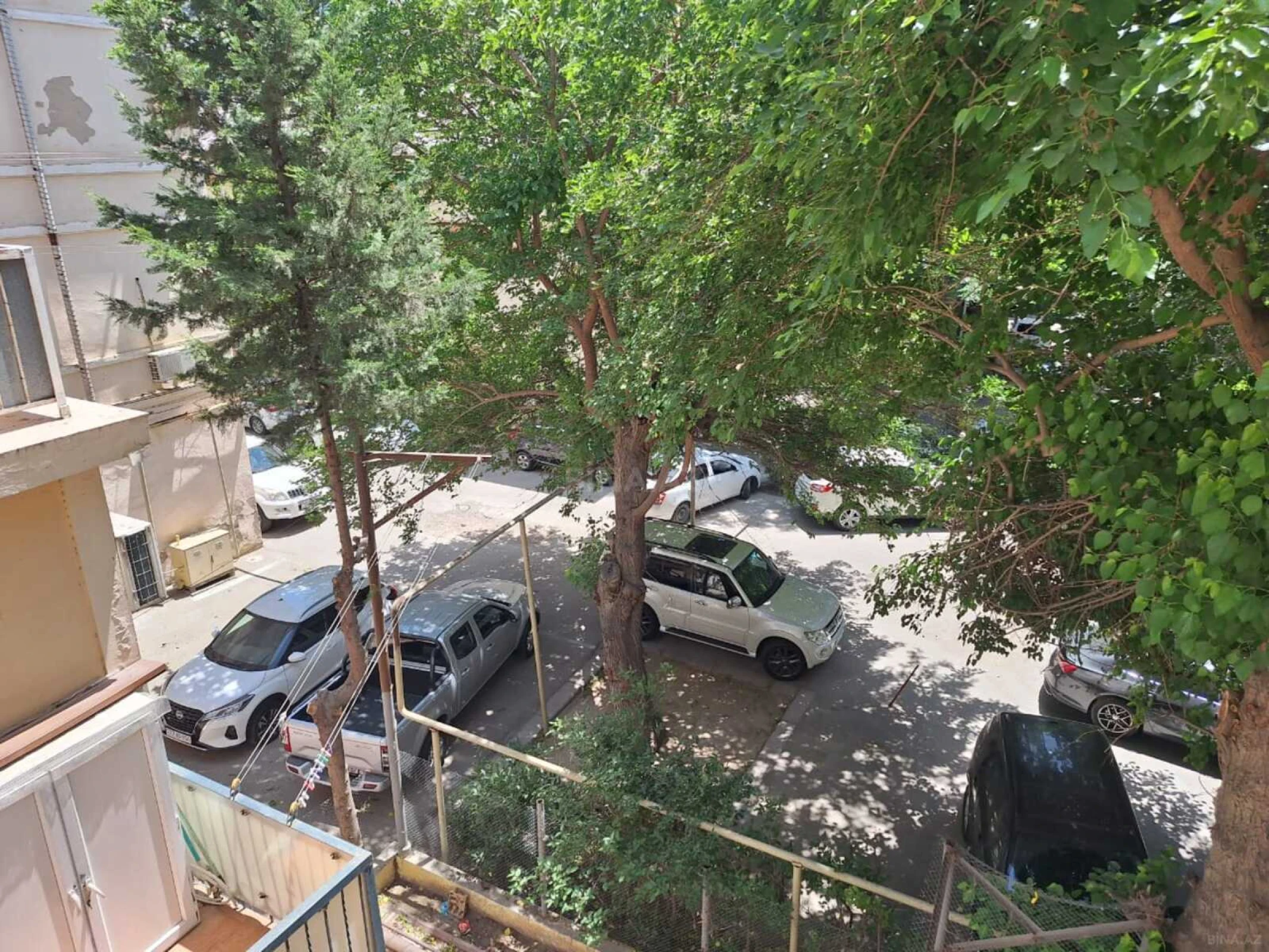 Kirayə verilir 4 otaqlı mənzil 100 m²